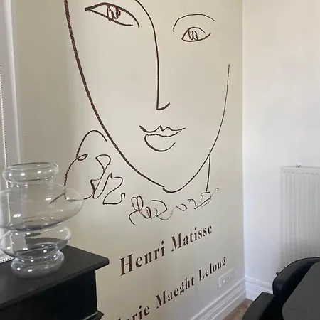 Le Matisse De 60m2 Au Centre De Terrasse Plein Sud Apartman Cambrai