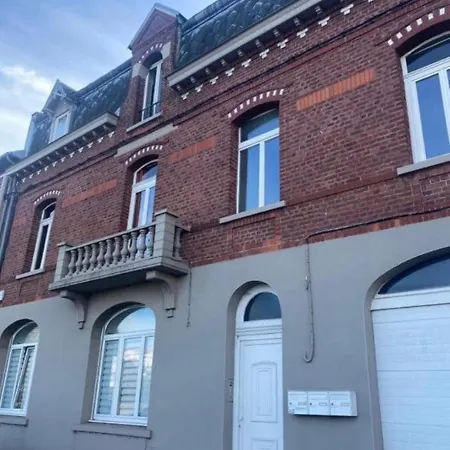 Le Matisse De 60m2 Au Centre De Terrasse Plein Sud *